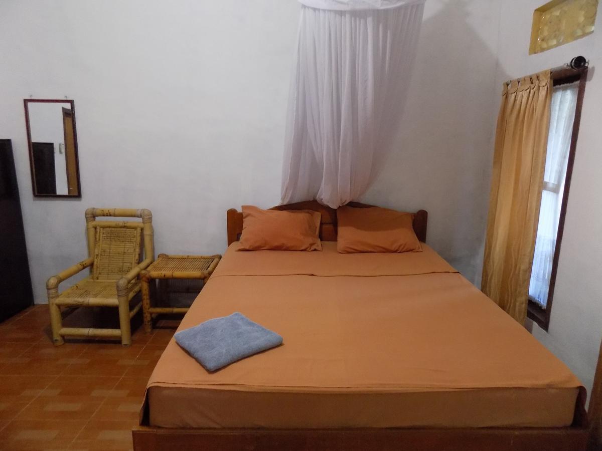 Santigi Homestay ギリ・アイル エクステリア 写真
